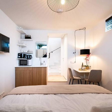 Beautiful Amstel Houseboat Apartment Amsterdam Exterior foto