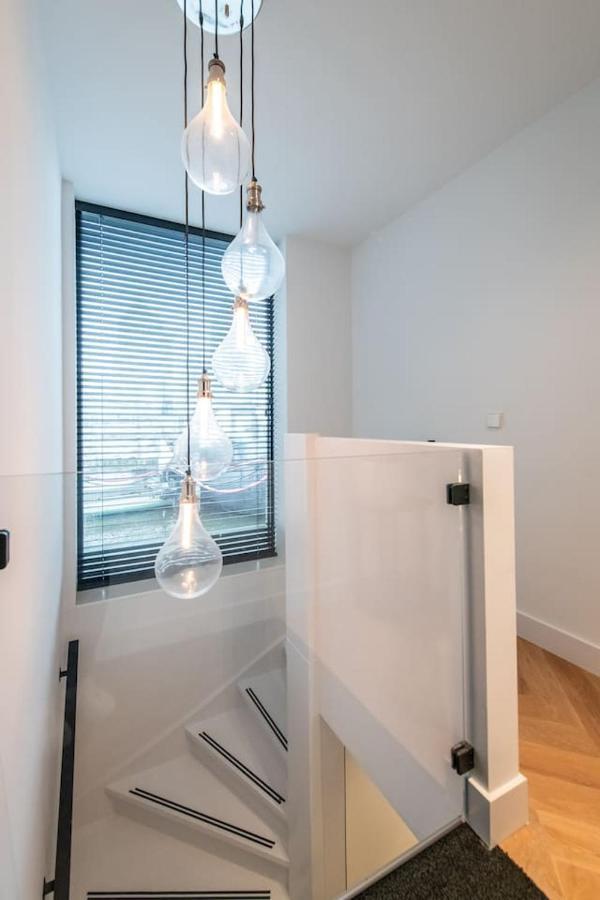 Beautiful Amstel Houseboat Apartment Amsterdam Exterior foto